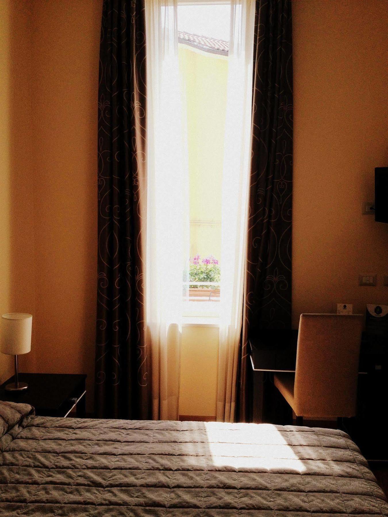 Hotel Villa Cinzia Вилланова-Мондови Экстерьер фото
